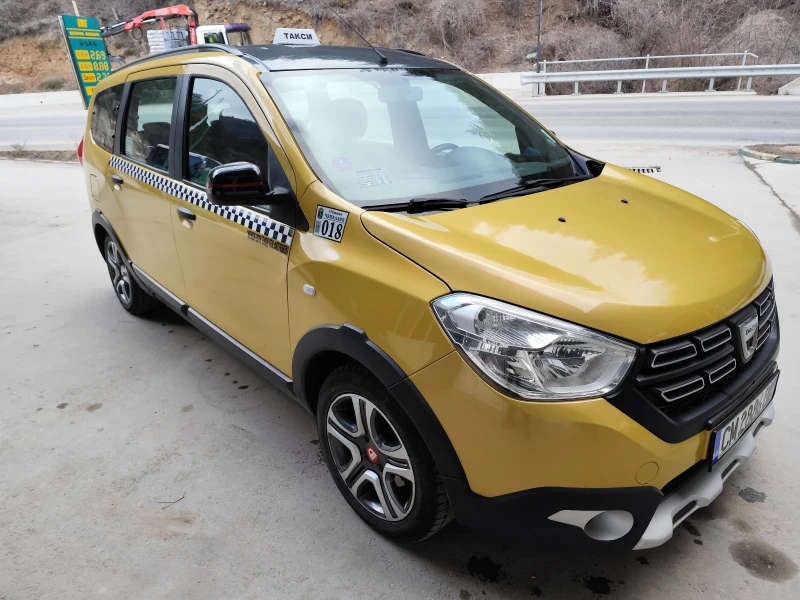 Dacia Lodgy, снимка 5 - Автомобили и джипове - 49130054