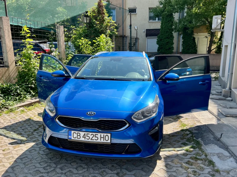 Kia Ceed SW 1.5 T-GDI MHEV, снимка 4 - Автомобили и джипове - 50711764