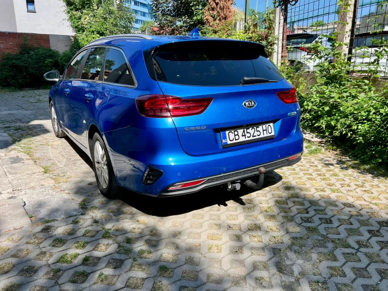 Kia Ceed SW 1.5 T-GDI MHEV, снимка 7 - Автомобили и джипове - 50711764