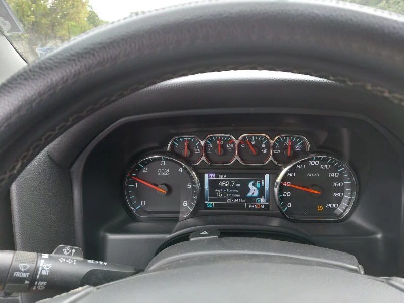 Chevrolet Silverado Бартер за по малък джип , снимка 11 - Автомобили и джипове - 52694388