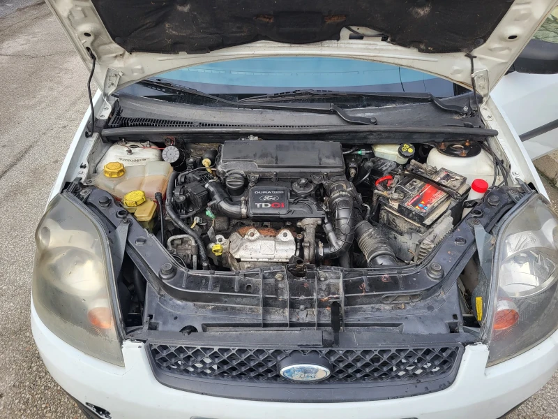 Ford Fiesta 1.4TDCI klima 2007г, снимка 13 - Автомобили и джипове - 52327991