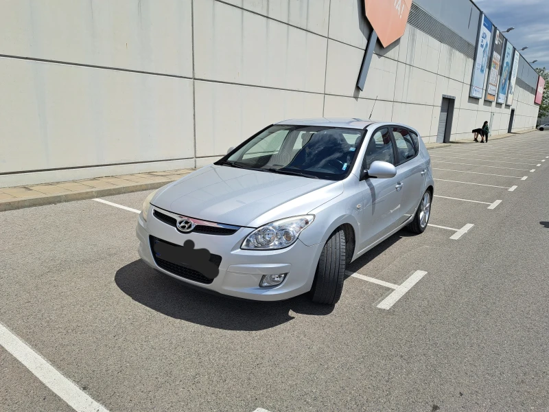 Hyundai I30 2.0i 143 hp ГАЗ, снимка 2 - Автомобили и джипове - 52568085