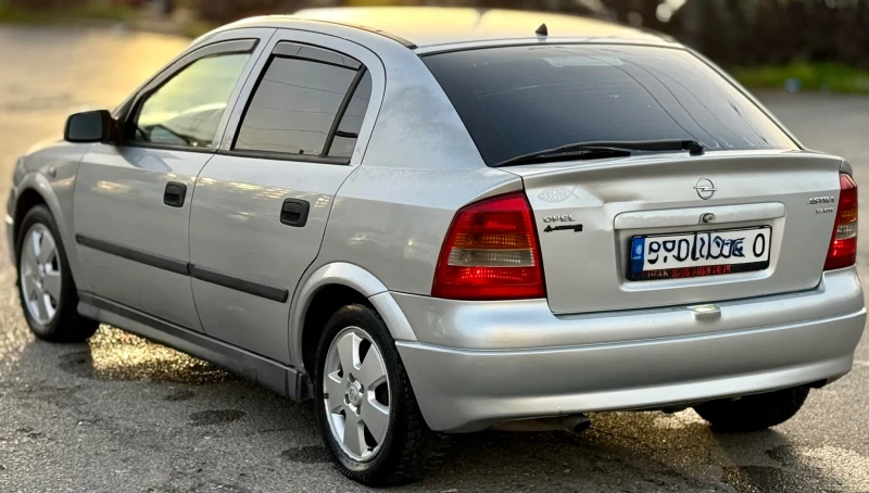 Opel Astra 1.7 DIESEL isuzu, снимка 4 - Автомобили и джипове - 52507924
