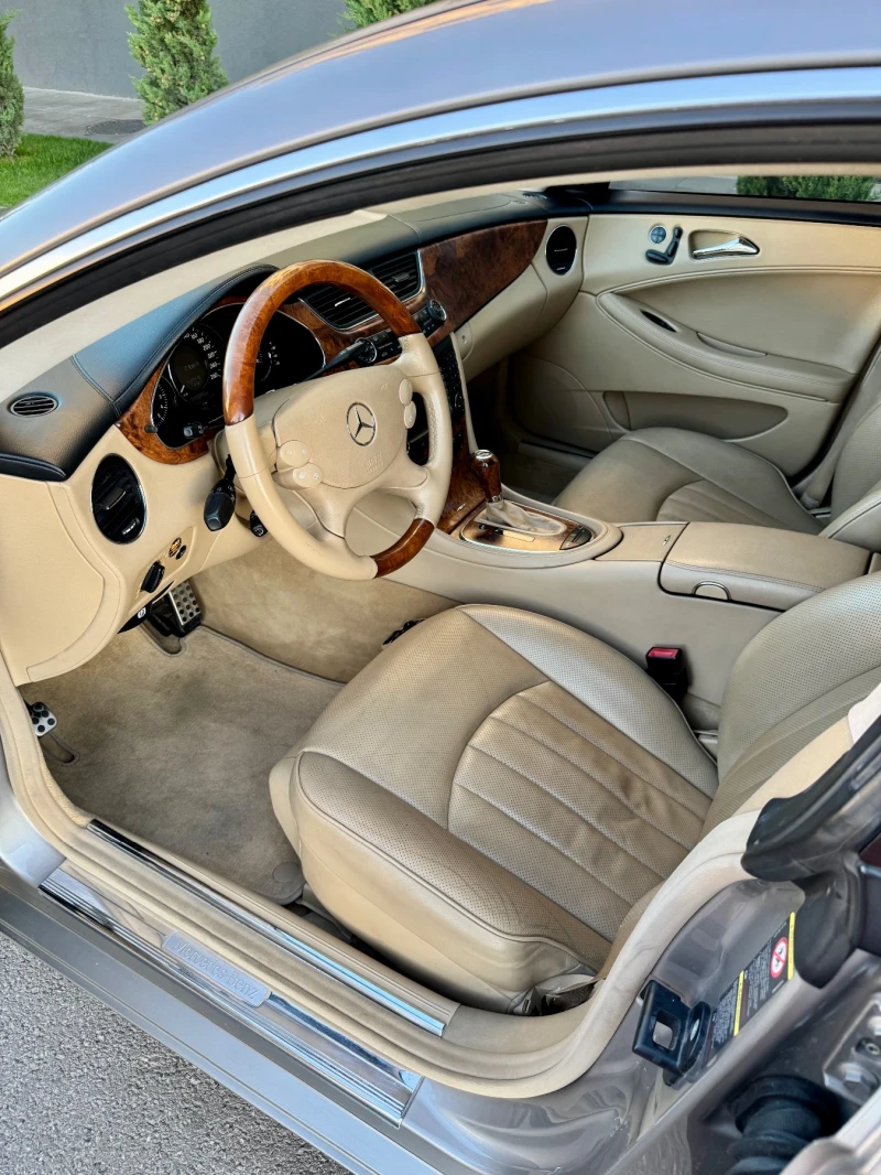 Mercedes-Benz CLS 500, снимка 8 - Автомобили и джипове - 52580666