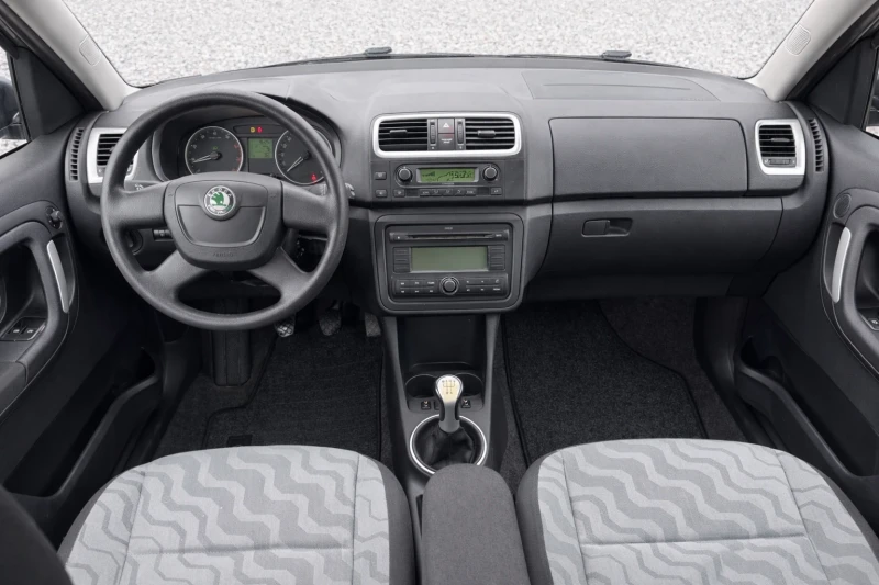 Skoda Roomster 1.4/16v, снимка 9 - Автомобили и джипове - 53195004