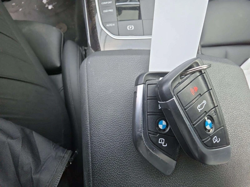 BMW 330, снимка 8 - Автомобили и джипове - 53331553