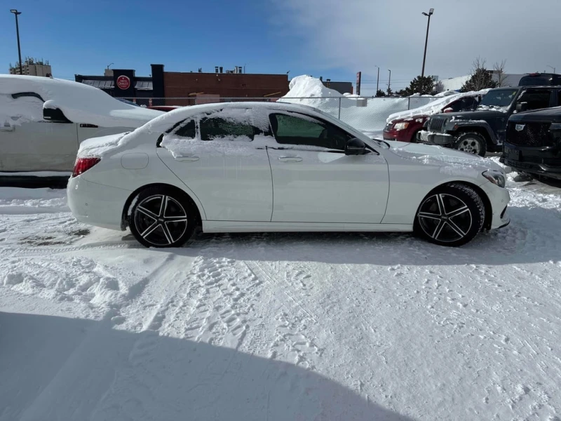 Mercedes-Benz C 300 * CARFAX * ЦЕНА ДО БГ, снимка 5 - Автомобили и джипове - 53384177