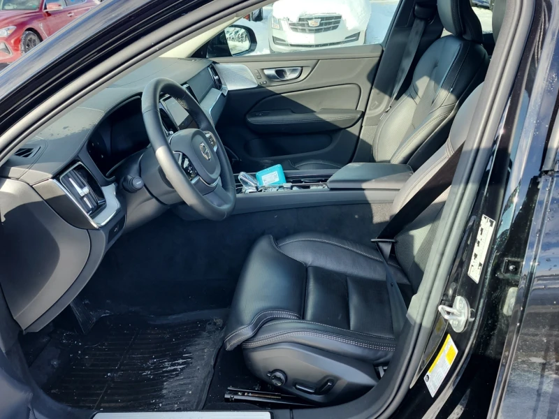 Volvo V60 Cross Country ULTRA| 2.0L| CARFAX| PANORAMA| , снимка 5 - Автомобили и джипове - 53413506