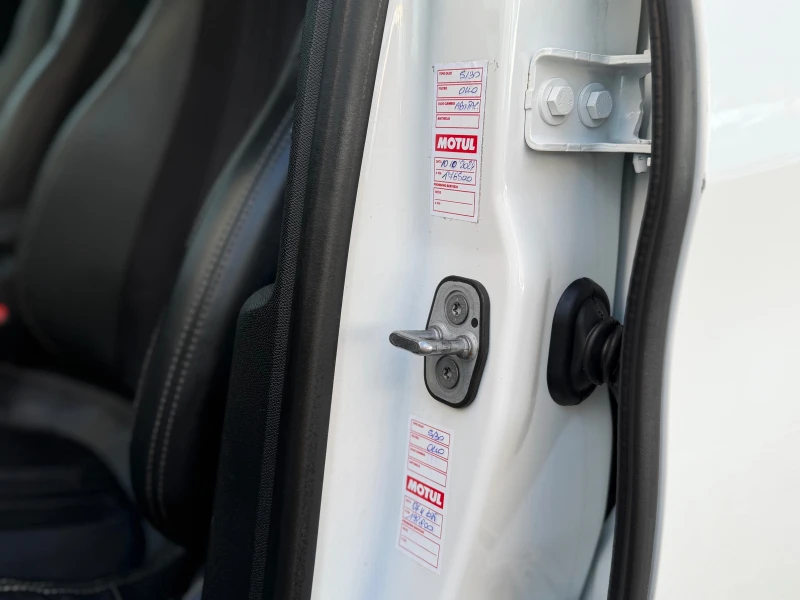 Peugeot 308 * EURO 6* ALLURE* СЕРВИЗНА ИСТОРИЯ* , снимка 15 - Автомобили и джипове - 53559395