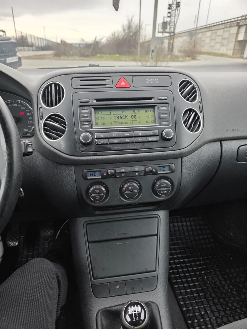 VW Golf, снимка 8 - Автомобили и джипове - 53576562