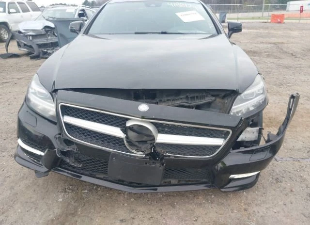 Mercedes-Benz CLS 550 AMG* 4MATIC* ОБДУХВАНЕ* ПОДГРЕВИ* HARMAN - изображение 2