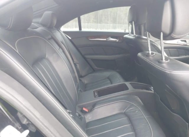 Mercedes-Benz CLS 550 AMG* 4MATIC* ОБДУХВАНЕ* ПОДГРЕВИ* HARMAN - изображение 9