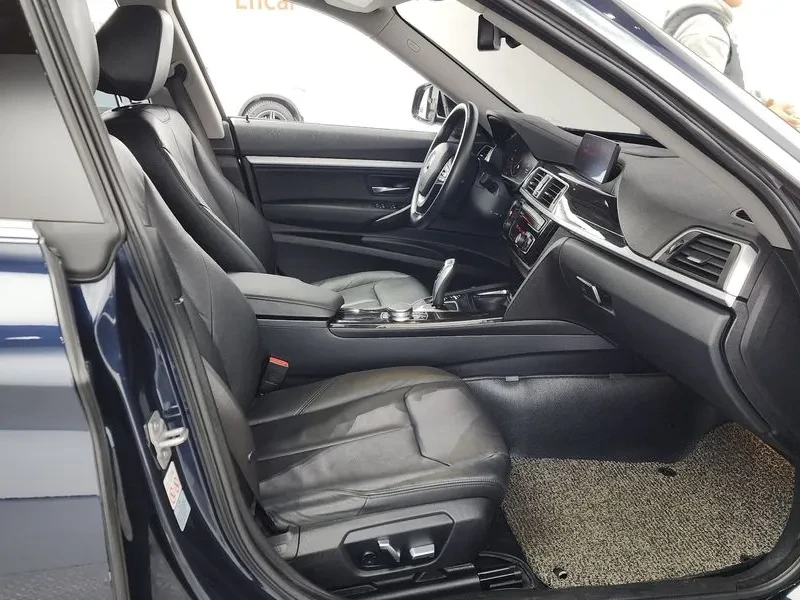 BMW 320 d, снимка 11 - Автомобили и джипове - 55144811