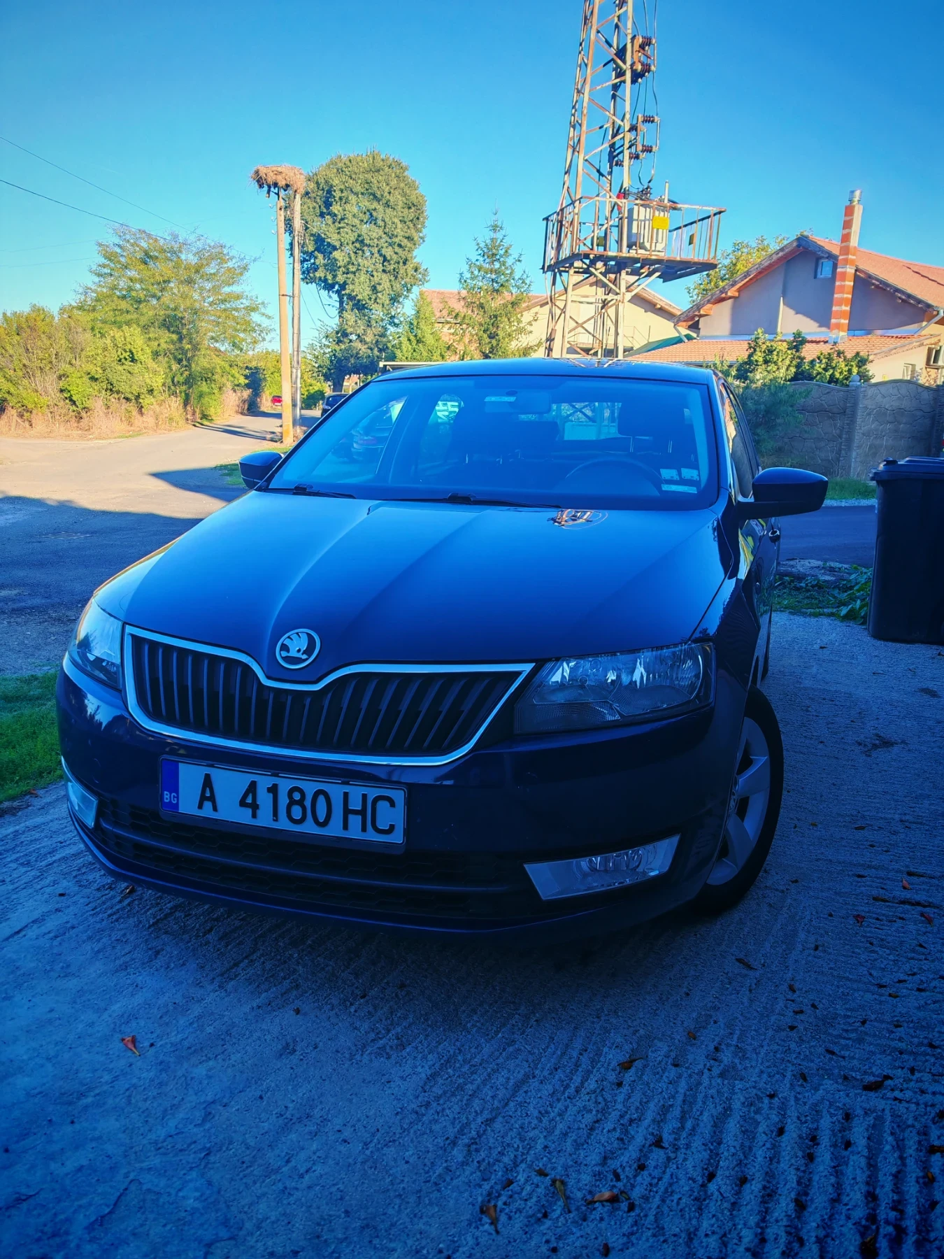 Skoda Rapid  /   | Mobile.bg   1