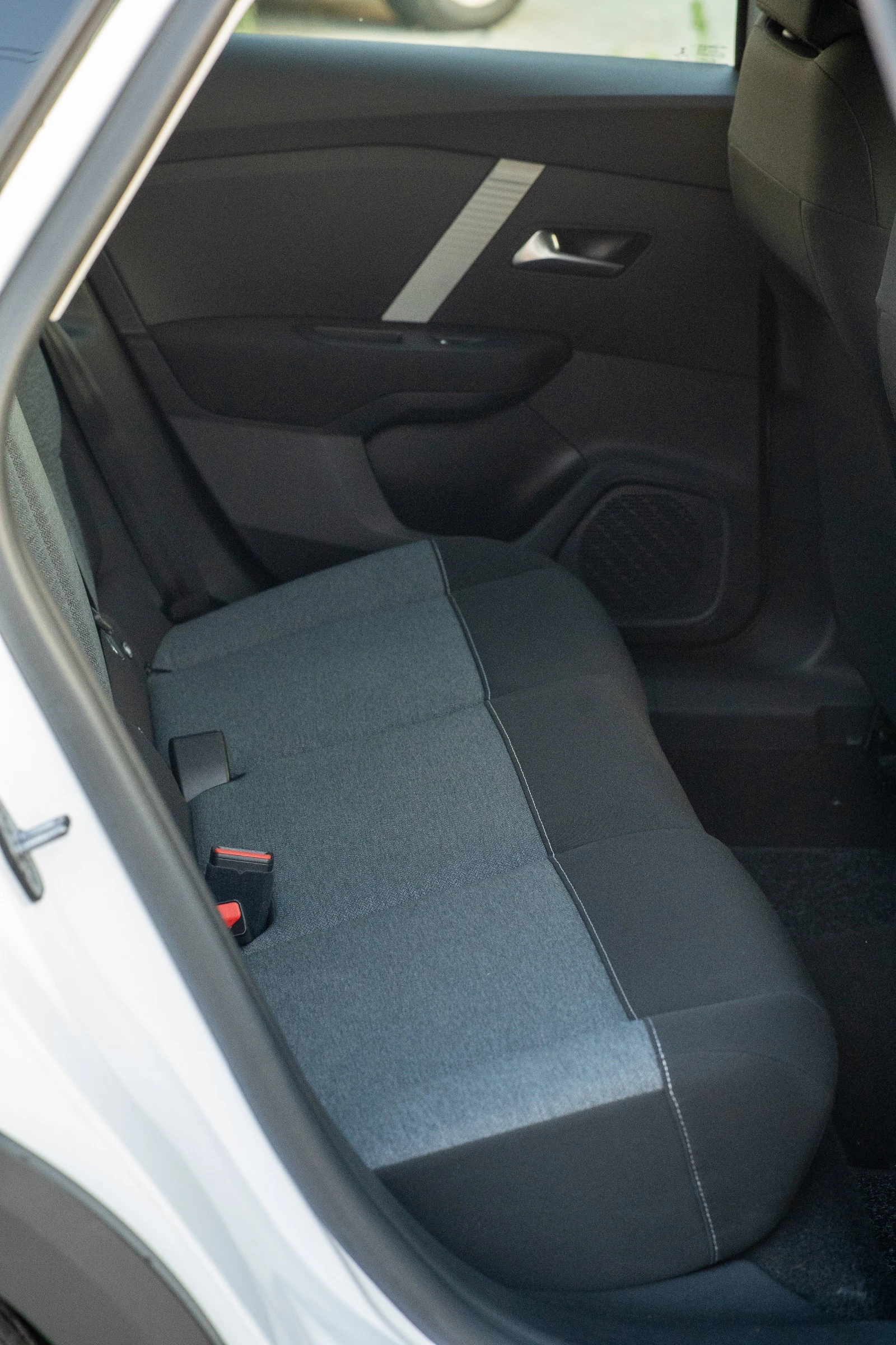 Citroen C4 09.2022г 109000km, снимка 8 - Автомобили и джипове - 52877572