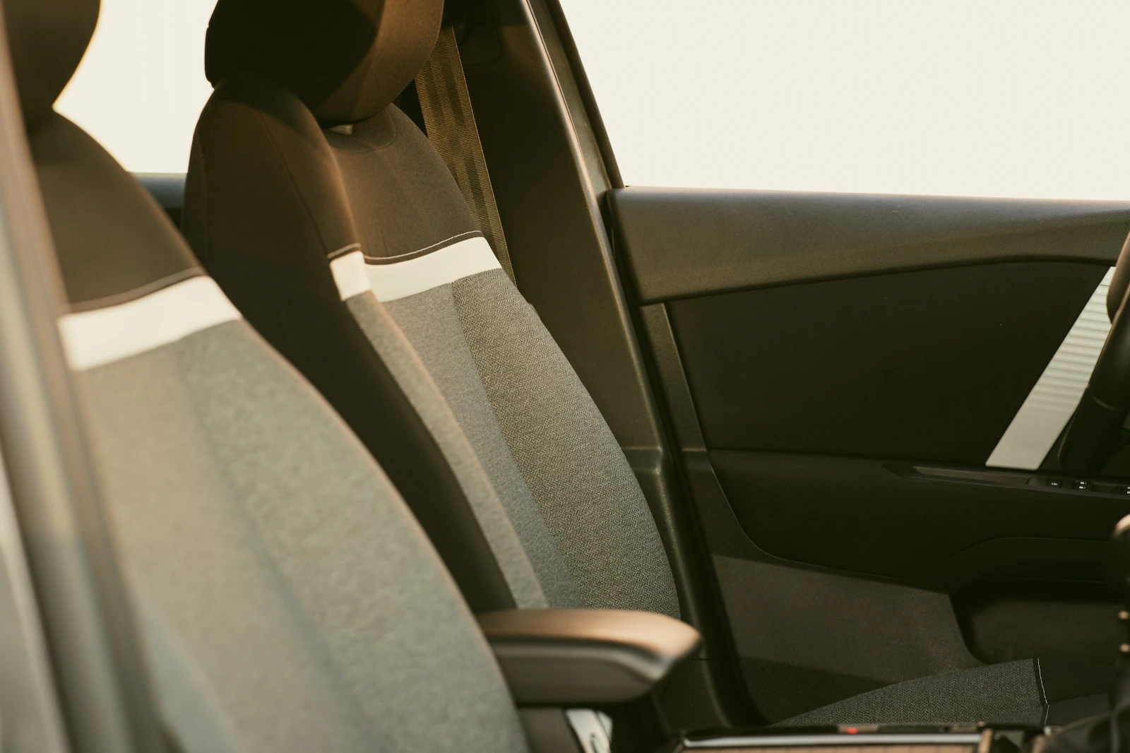 Citroen C4 09.2022г 109000km, снимка 10 - Автомобили и джипове - 52877572
