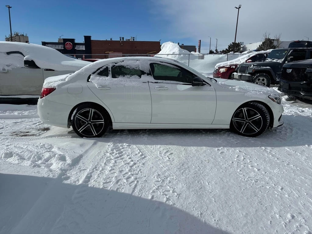 Mercedes-Benz C 300 * CARFAX * ЦЕНА ДО БГ - изображение 5