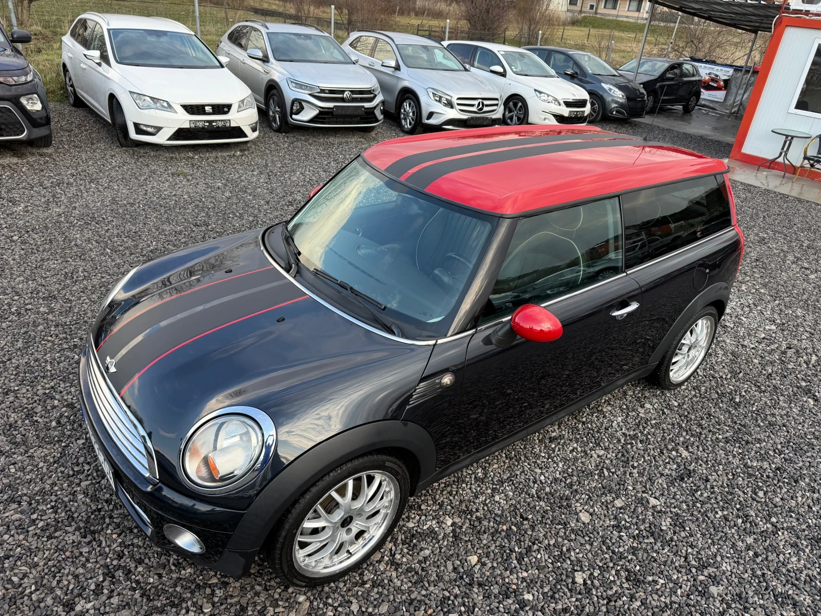 Mini Clubman 1.6D (110кс) Automatic/Обслужен/Зимни/Летни гуми, снимка 8 - Автомобили и джипове - 53726501