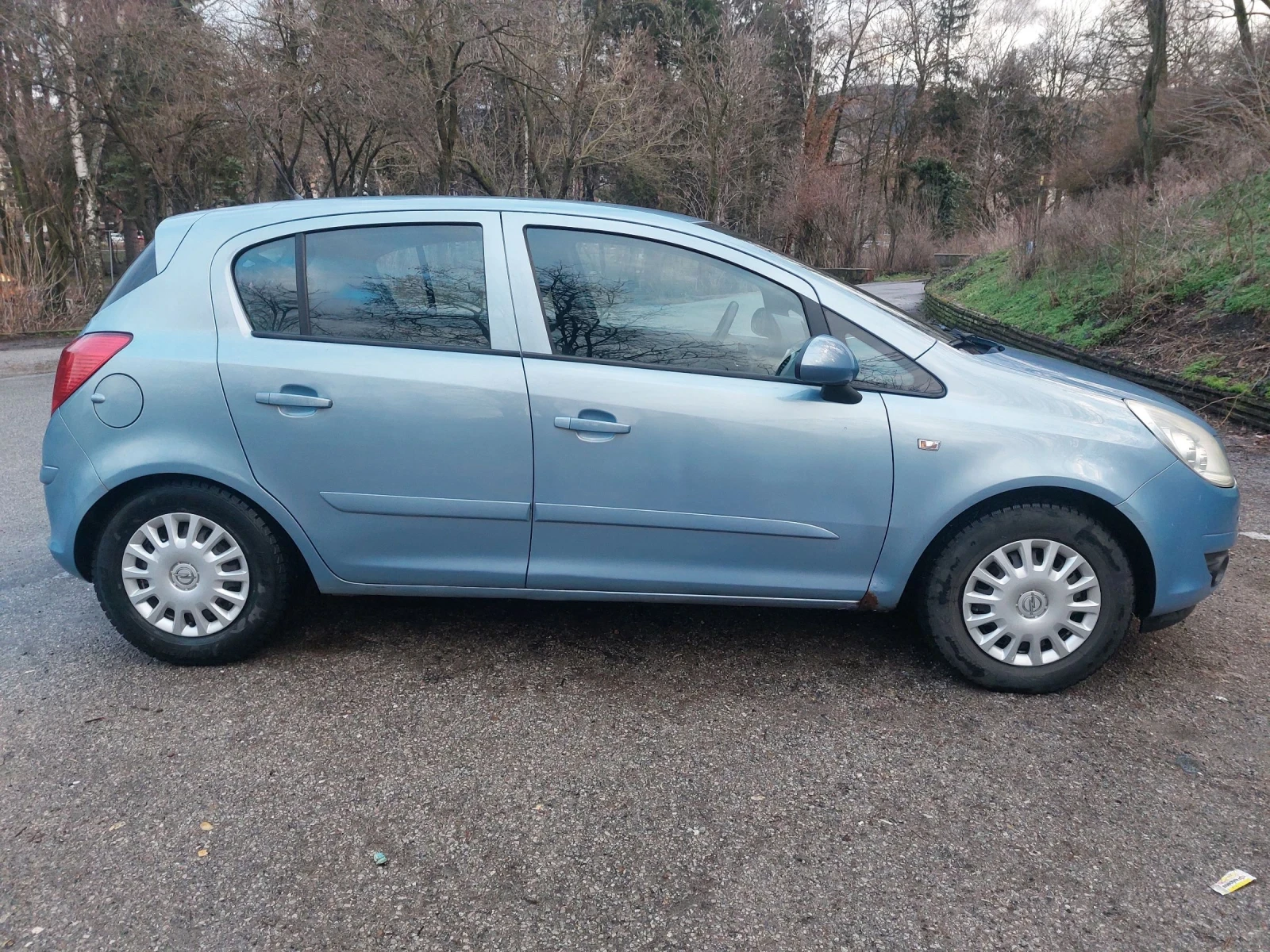 Opel Corsa 1.4i - Автоматик, снимка 4 - Автомобили и джипове - 53757749