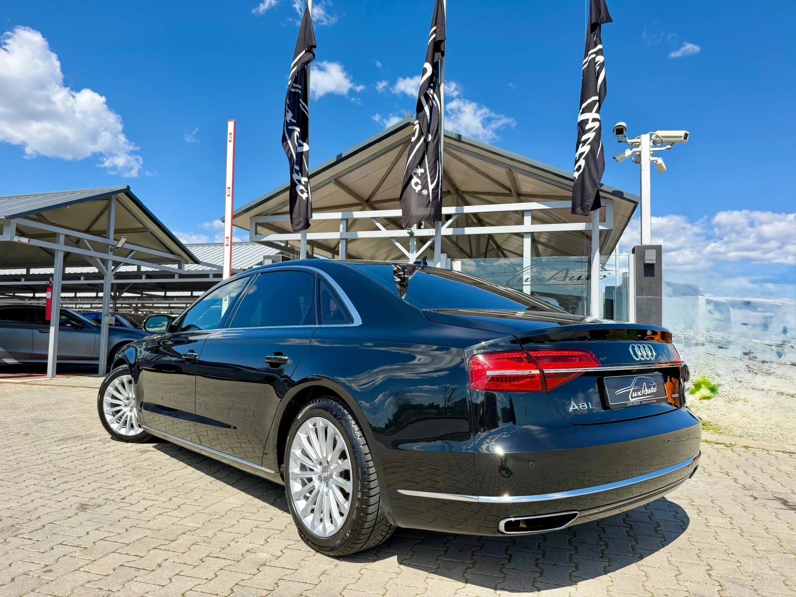 Audi A8 3.0TFSI#LONG#MATRIX#PANORAMA#HEADUP#ОБДУХ, снимка 4 - Автомобили и джипове - 54129849