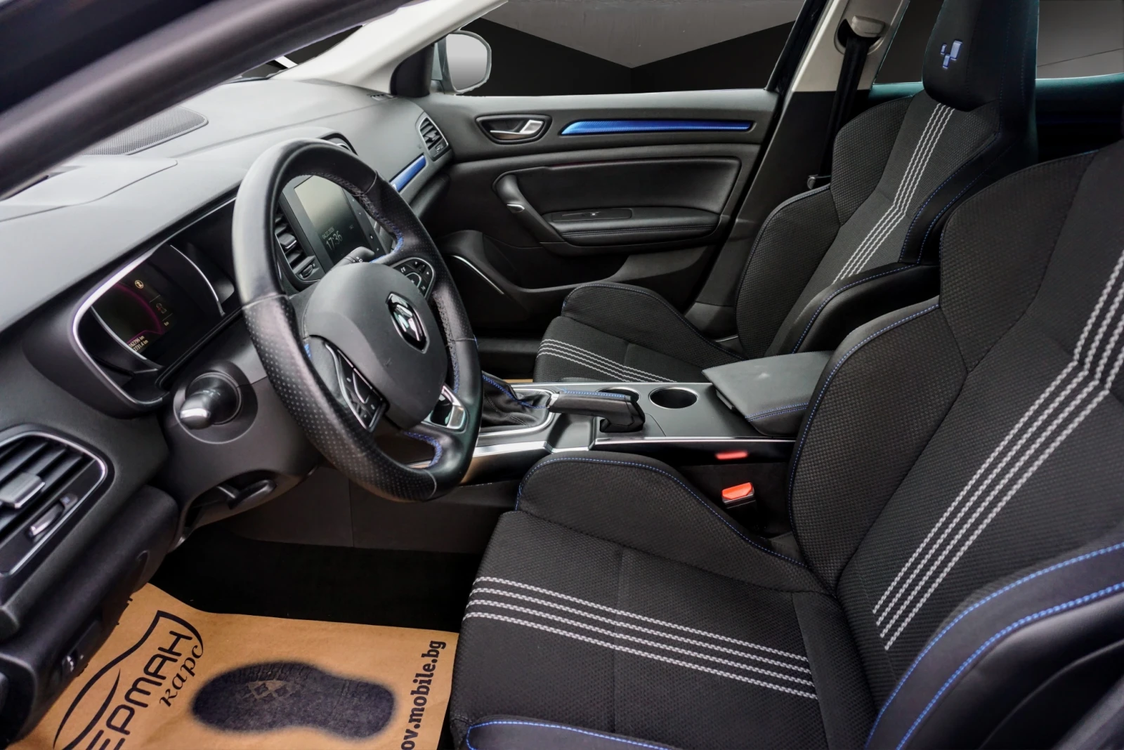 Renault Megane 1.6DCI GT LINE , снимка 8 - Автомобили и джипове - 54294048