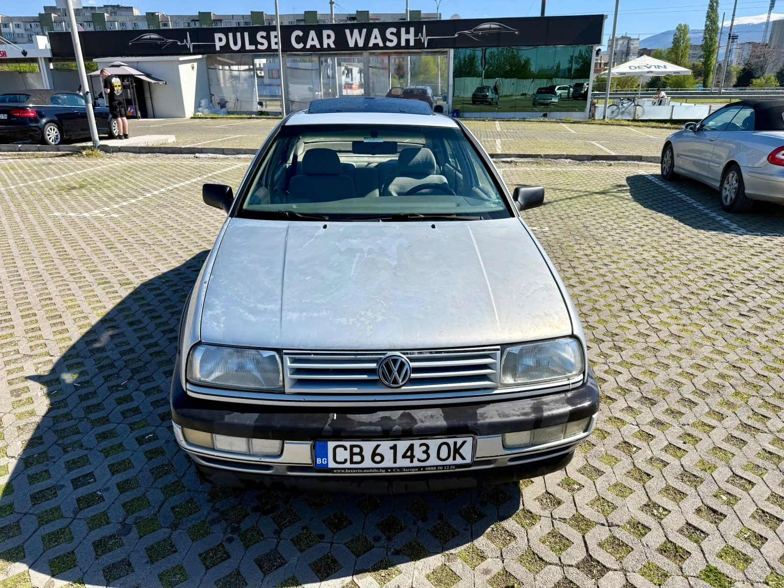 VW Vento LPG, снимка 2 - Автомобили и джипове - 54323064