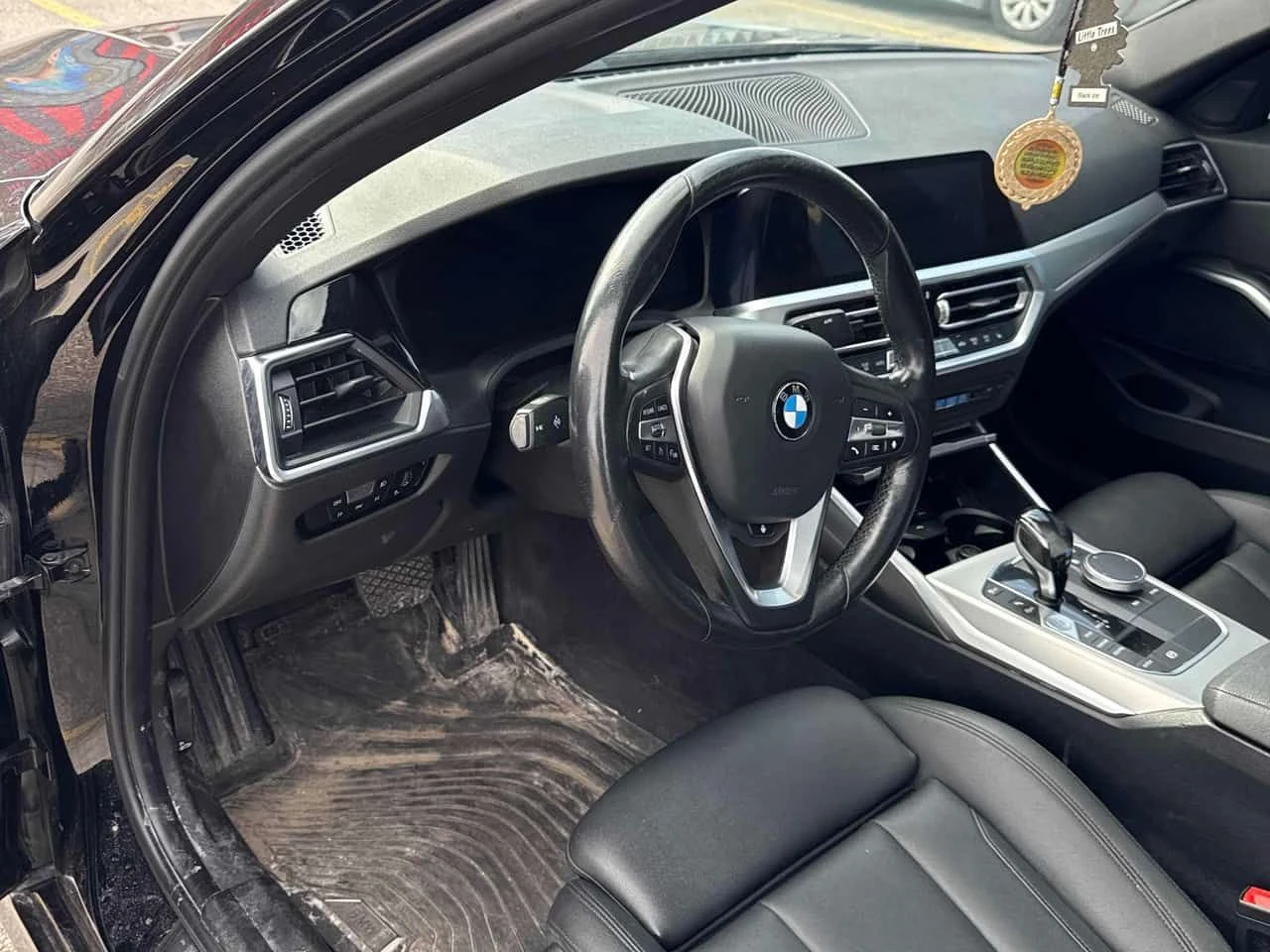 BMW 330 * 330i xDrive * CARFAX * ЦЕНА ДО БГ, снимка 8 - Автомобили и джипове - 54400338
