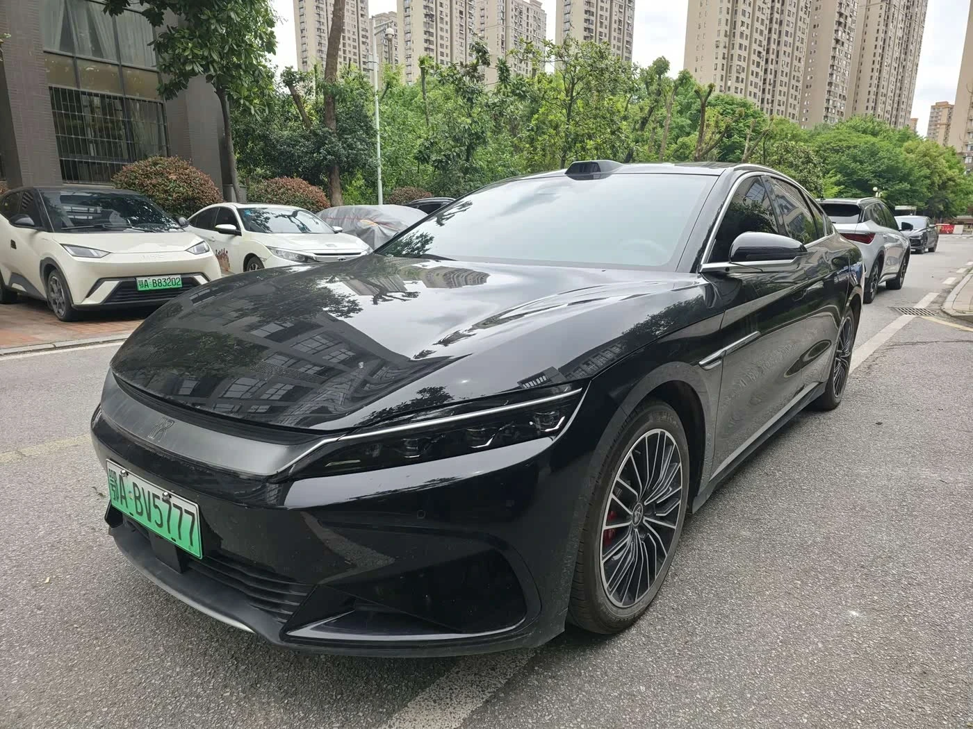 BYD HAN Intelligent Driving Model 701 km autogeorge.com