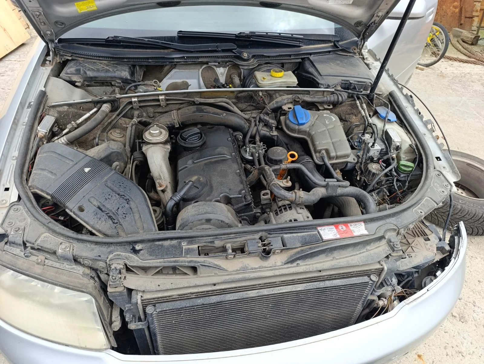 Audi A4, снимка 2 - Автомобили и джипове - 54551593