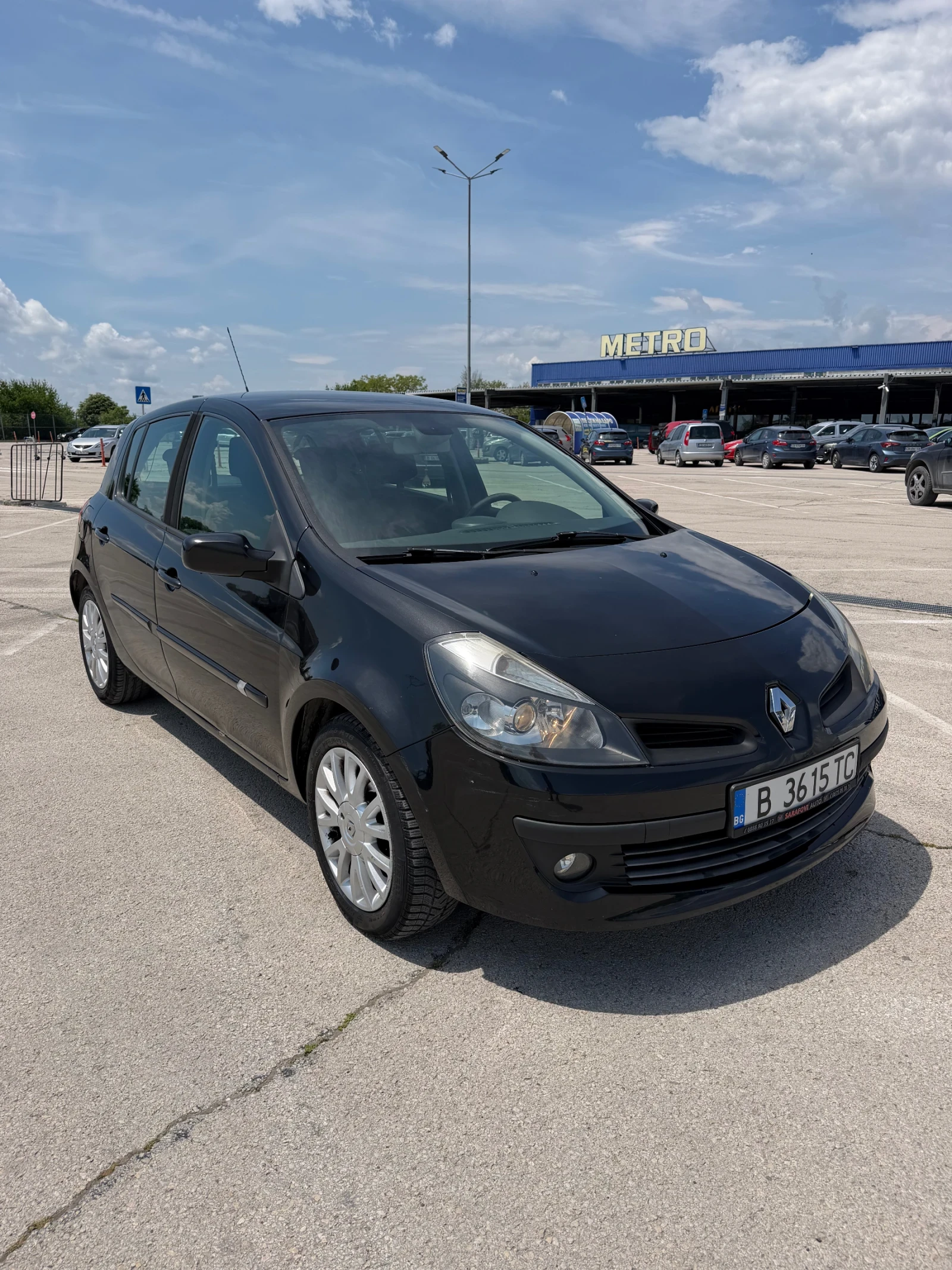 Renault Clio 1400, снимка 3 - Автомобили и джипове - 54737532