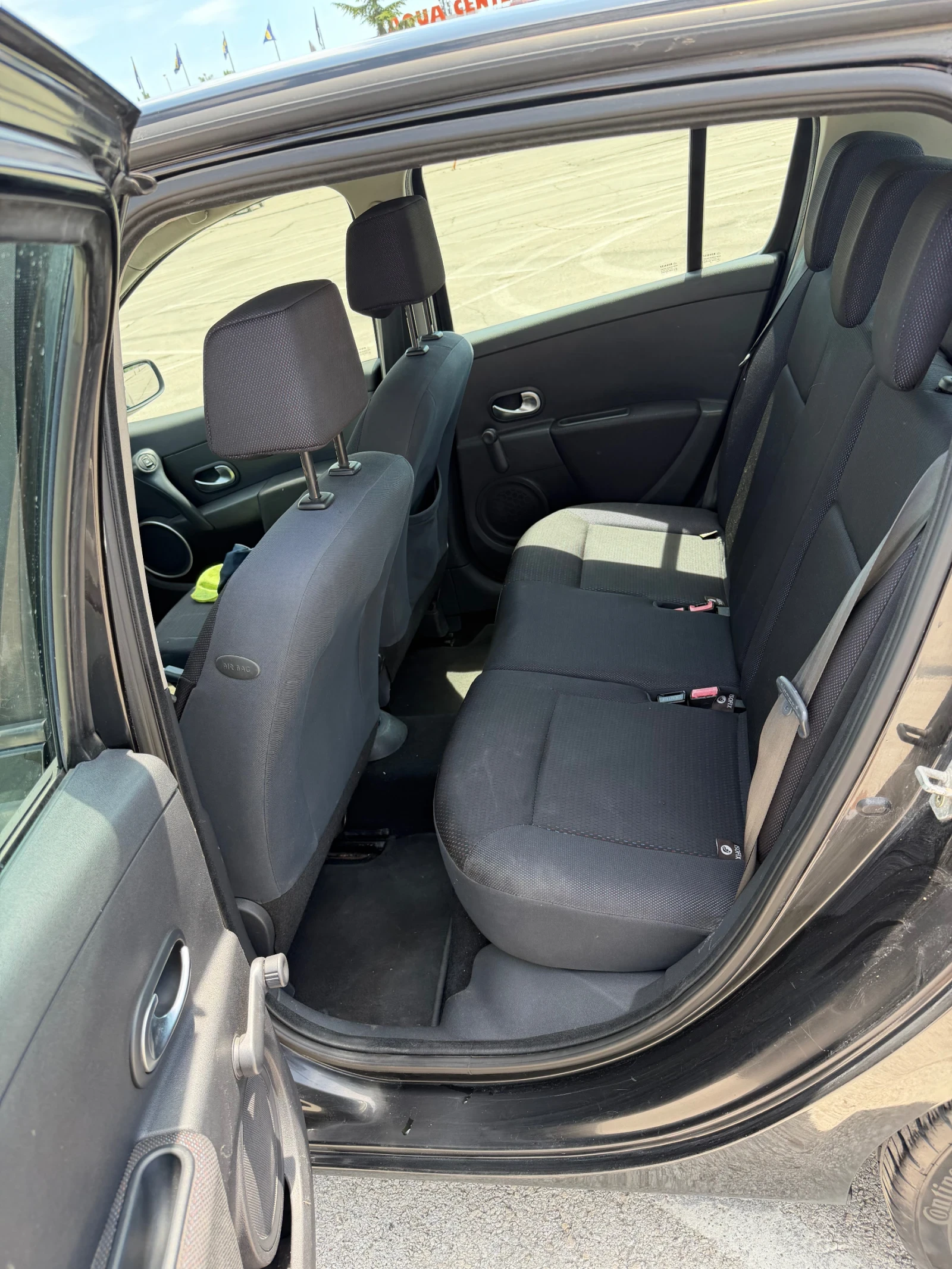 Renault Clio 1400, снимка 8 - Автомобили и джипове - 54737532