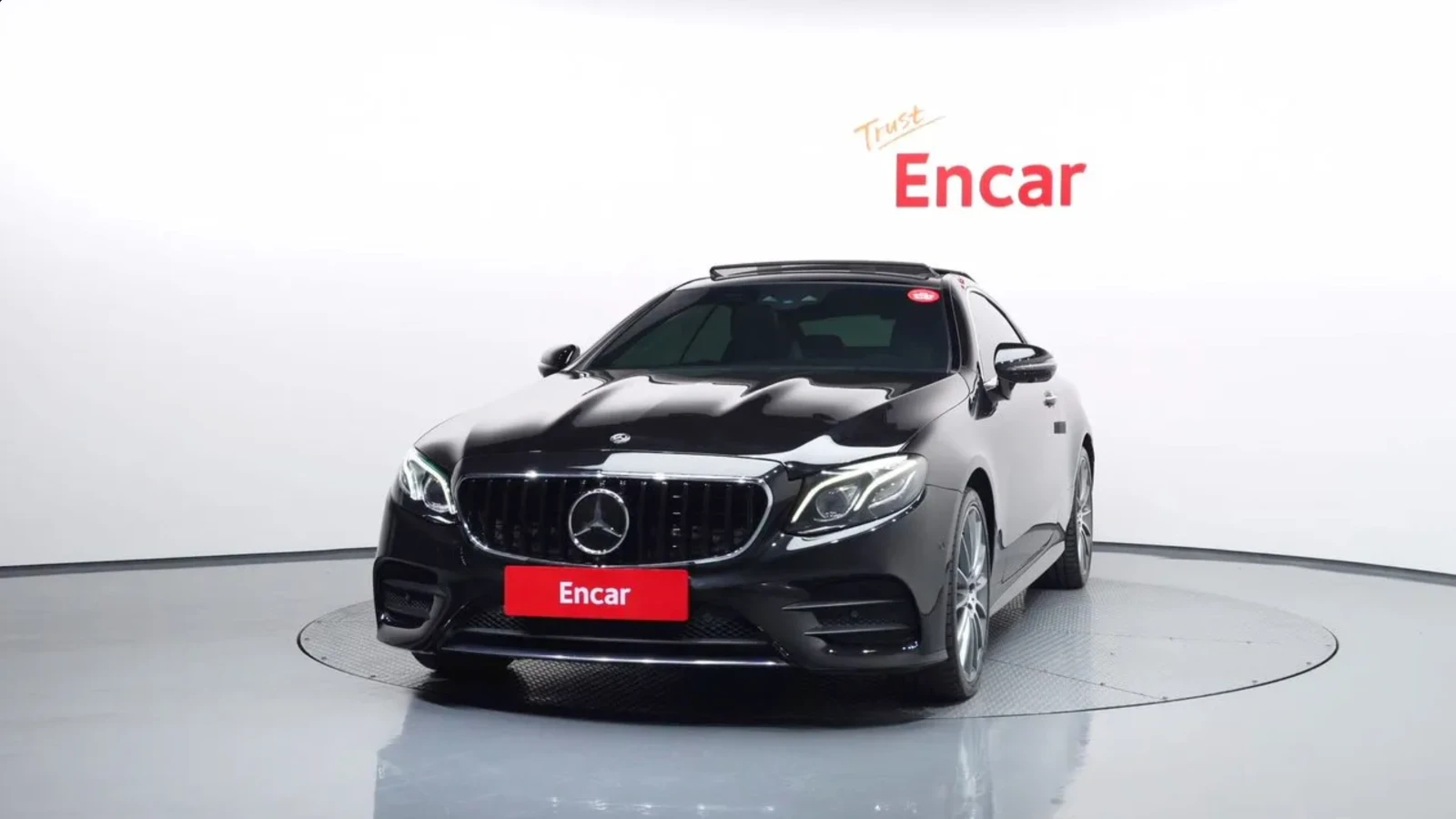 Mercedes-Benz E 400 COUPE | Burmester| Подгрев/Обдух | 360 | HUD, снимка 3 - Автомобили и джипове - 54782245