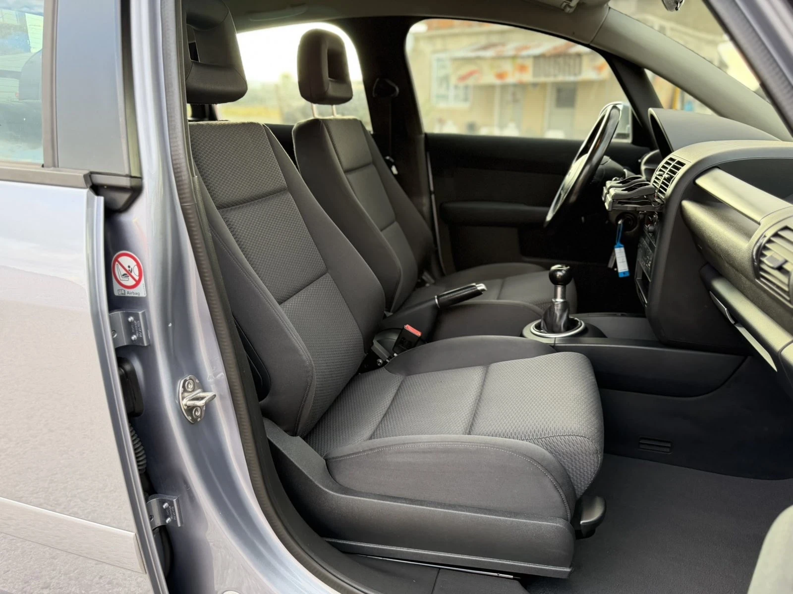 Audi A2, снимка 11 - Автомобили и джипове - 55157174
