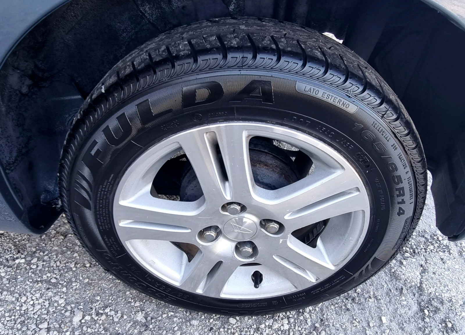 Daihatsu Sirion 1.3i 4x4 91000kм, снимка 15 - Автомобили и джипове - 55238926