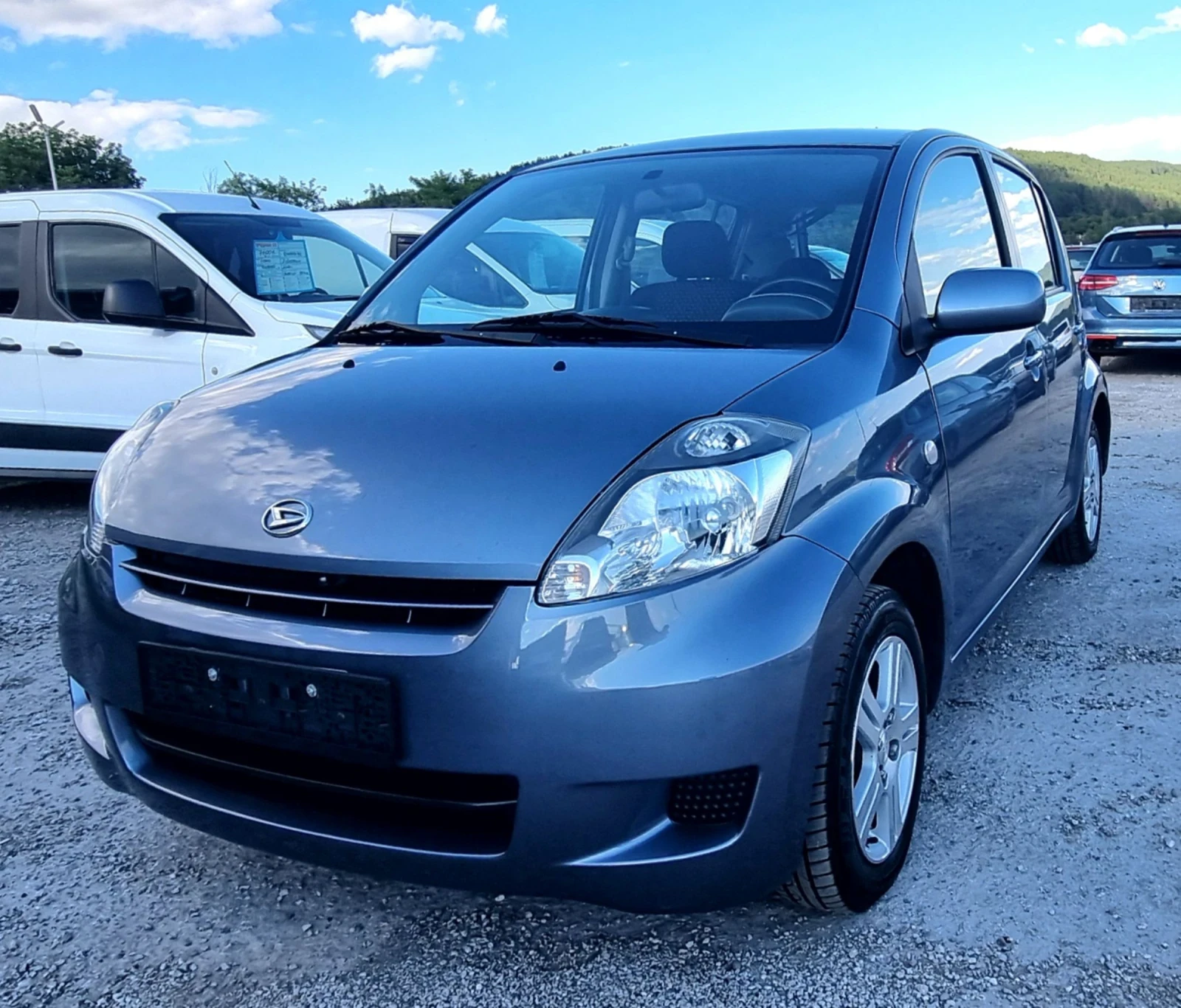 Daihatsu Sirion 1.3i 4x4 91000kм