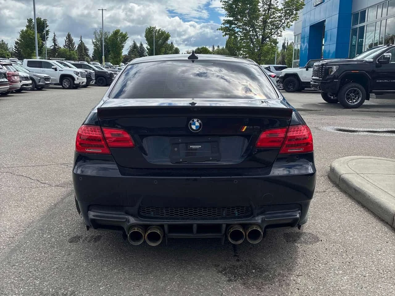 BMW M3 * АВТОКРЕДИТ БЕЗ ПЪРВОНАЧАЛНА ВНОСКА* , снимка 4 - Автомобили и джипове - 55294364