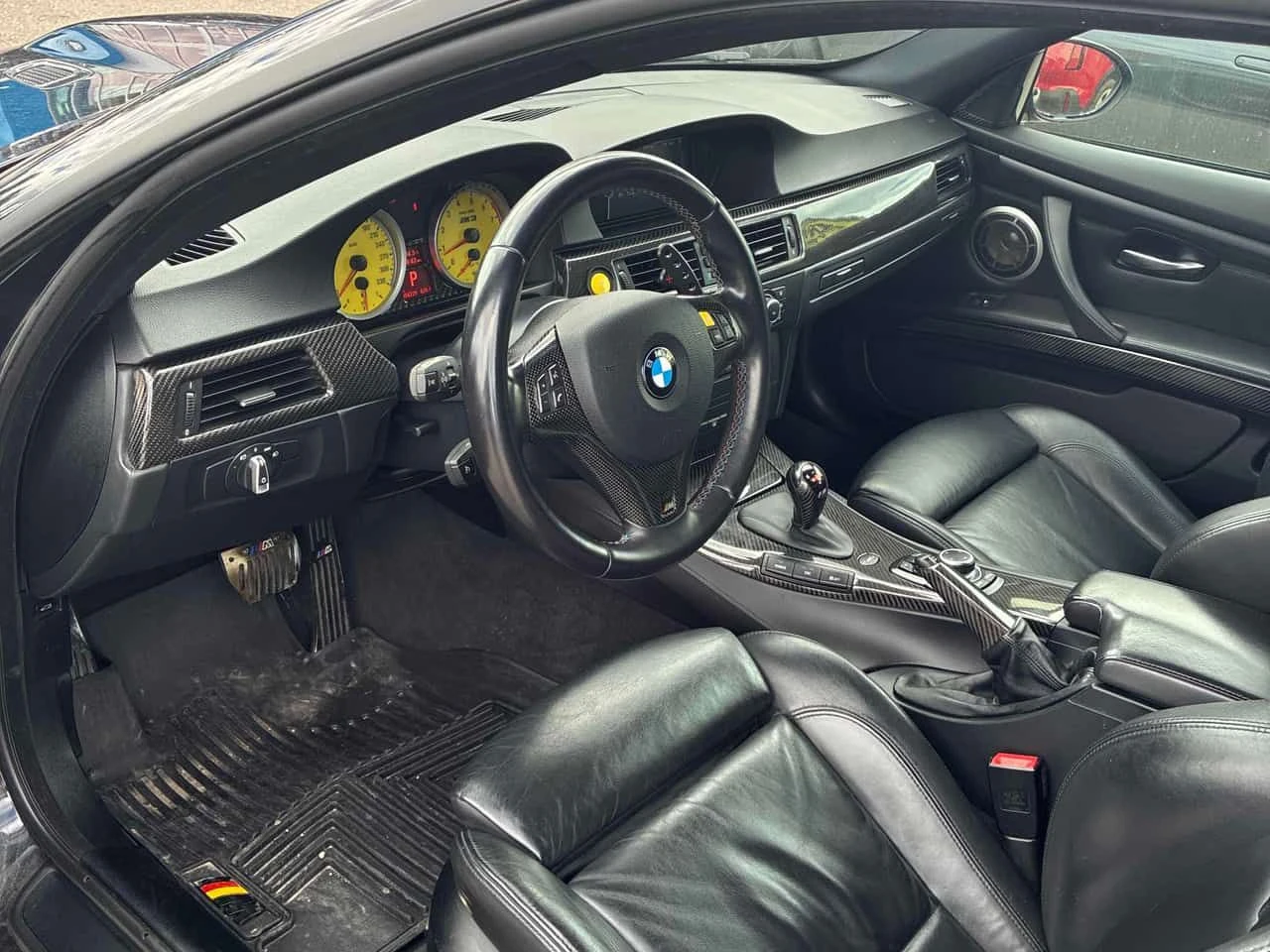 BMW M3 * АВТОКРЕДИТ БЕЗ ПЪРВОНАЧАЛНА ВНОСКА* , снимка 10 - Автомобили и джипове - 55294364