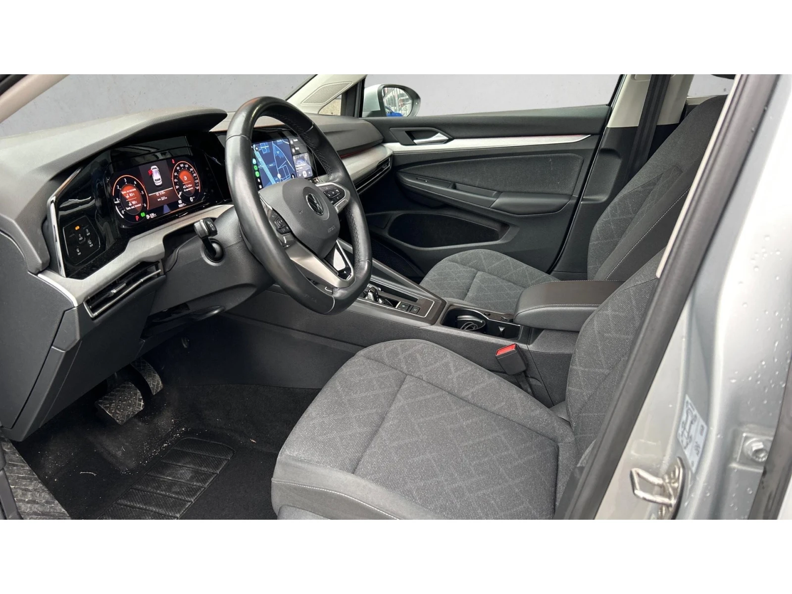 VW Golf 2.0 TDi  Life A/T, Месечна вноска от 255  , снимка 11 - Автомобили и джипове - 55408172