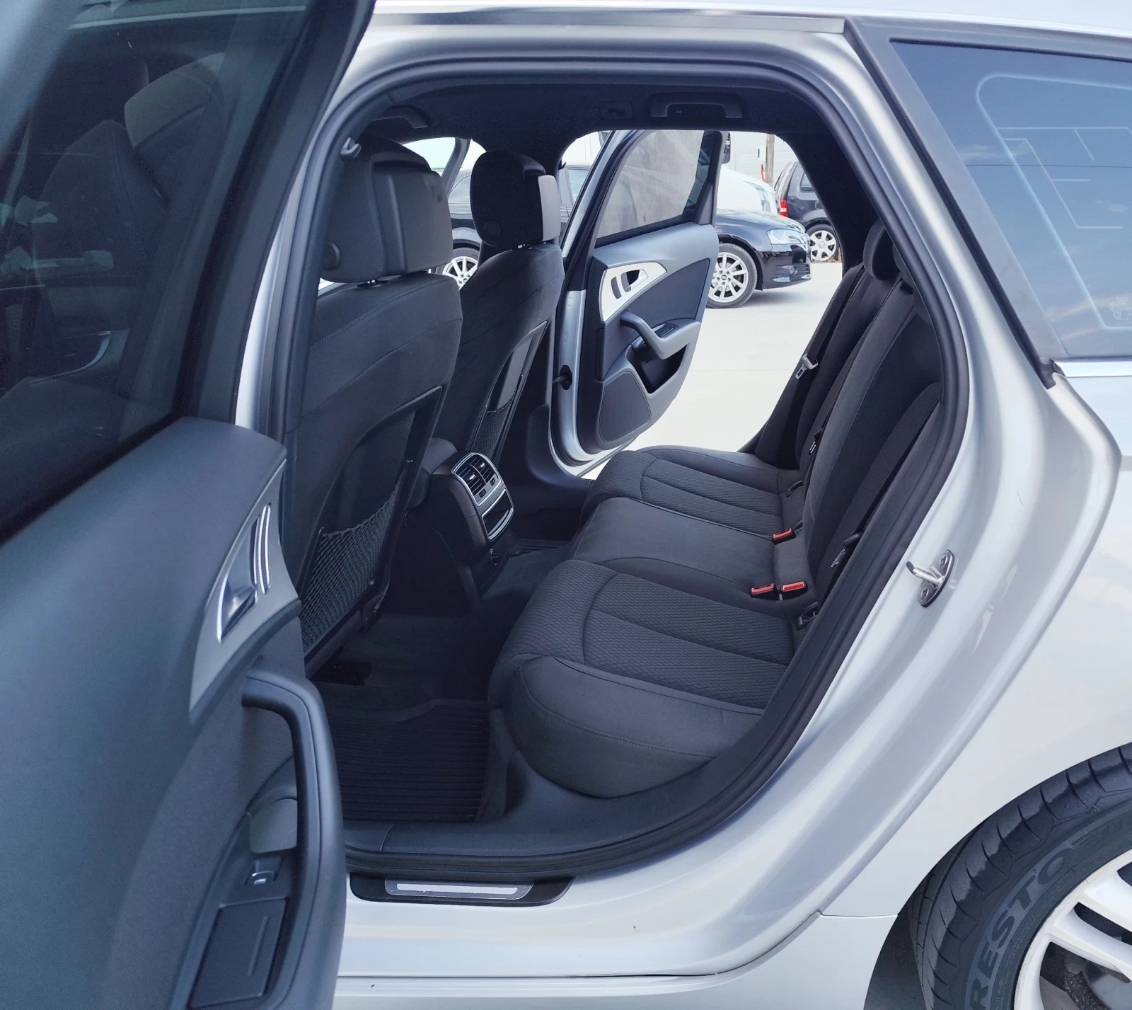 Audi A6 3.0TDI-QUATTRO-LED-NAVI-F1-ВОЛАН-EU-5, снимка 11 - Автомобили и джипове - 55581959