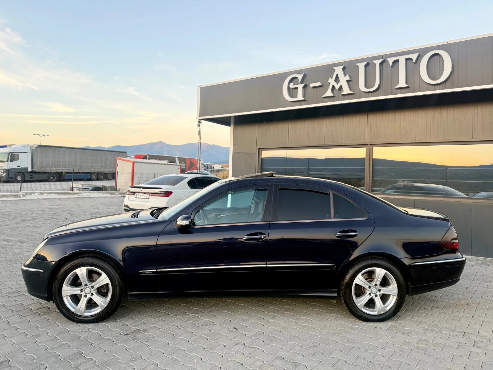 Mercedes-Benz E 220 2.2 cdi Собствен лизинг !!!, снимка 8 - Автомобили и джипове - 55839352
