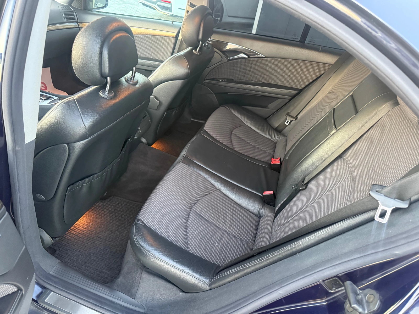 Mercedes-Benz E 220 2.2 cdi Собствен лизинг !!!, снимка 11 - Автомобили и джипове - 55839352