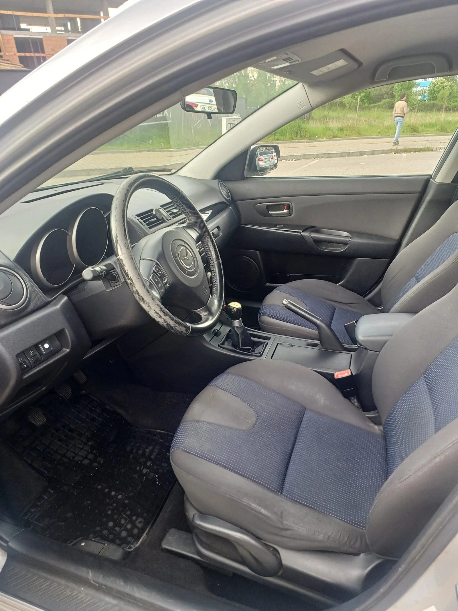 Mazda 3, снимка 14 - Автомобили и джипове - 55888642