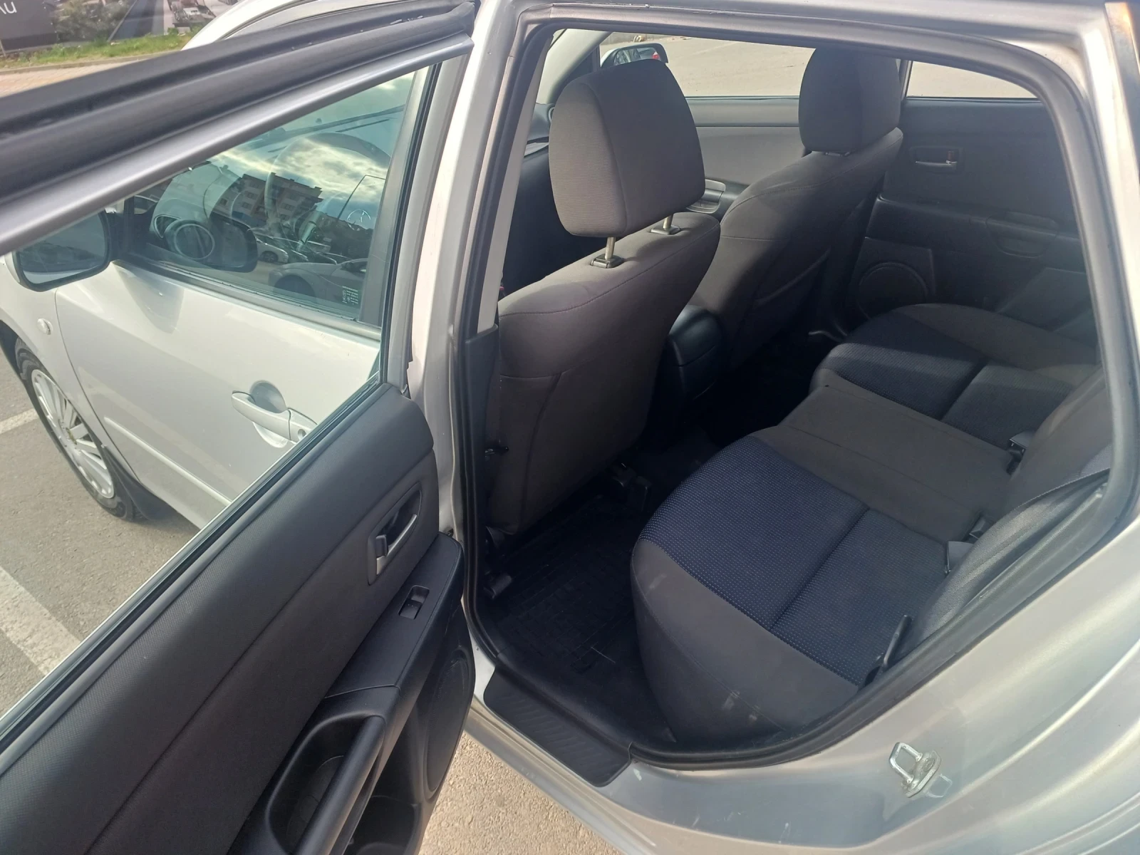 Mazda 3, снимка 6 - Автомобили и джипове - 55888642