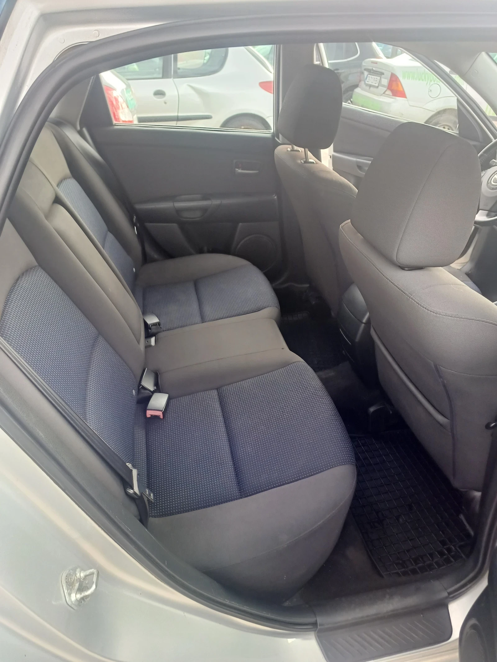 Mazda 3, снимка 11 - Автомобили и джипове - 55888642