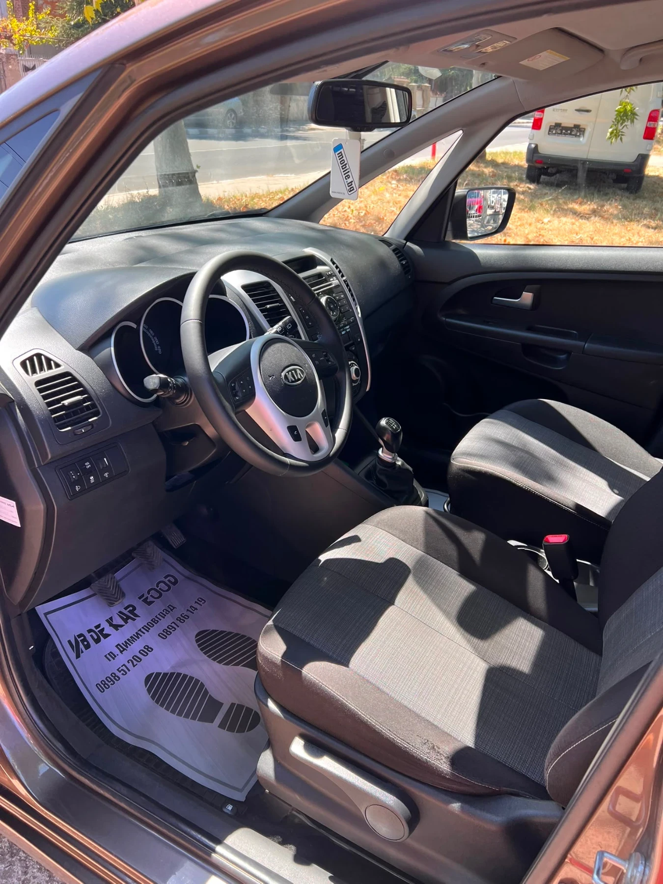 Kia Venga 1.4 BENZIN AUSTRIA , снимка 13 - Автомобили и джипове - 56179844