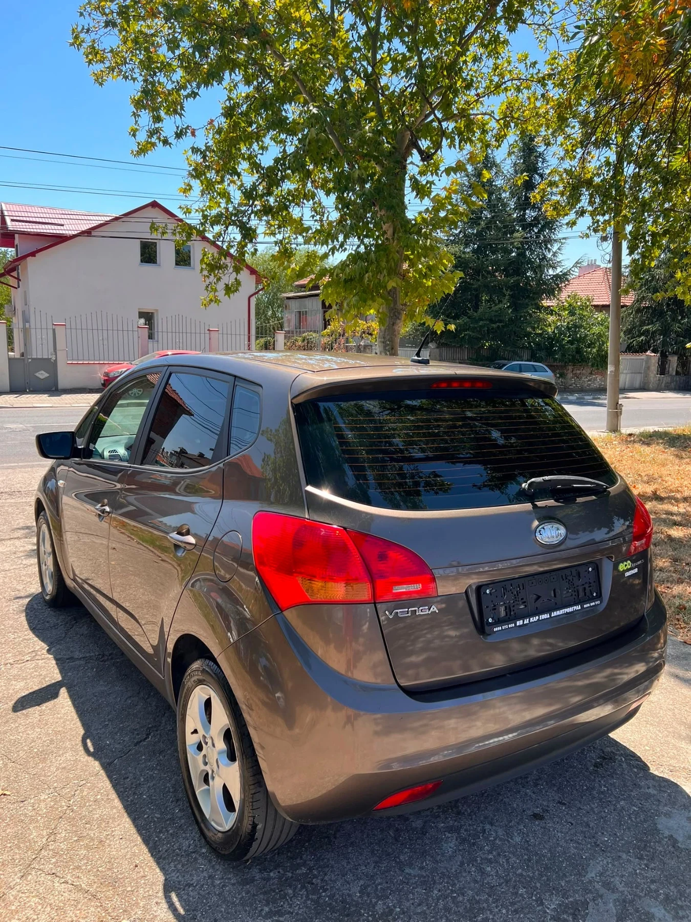 Kia Venga 1.4 BENZIN AUSTRIA , снимка 8 - Автомобили и джипове - 56179844
