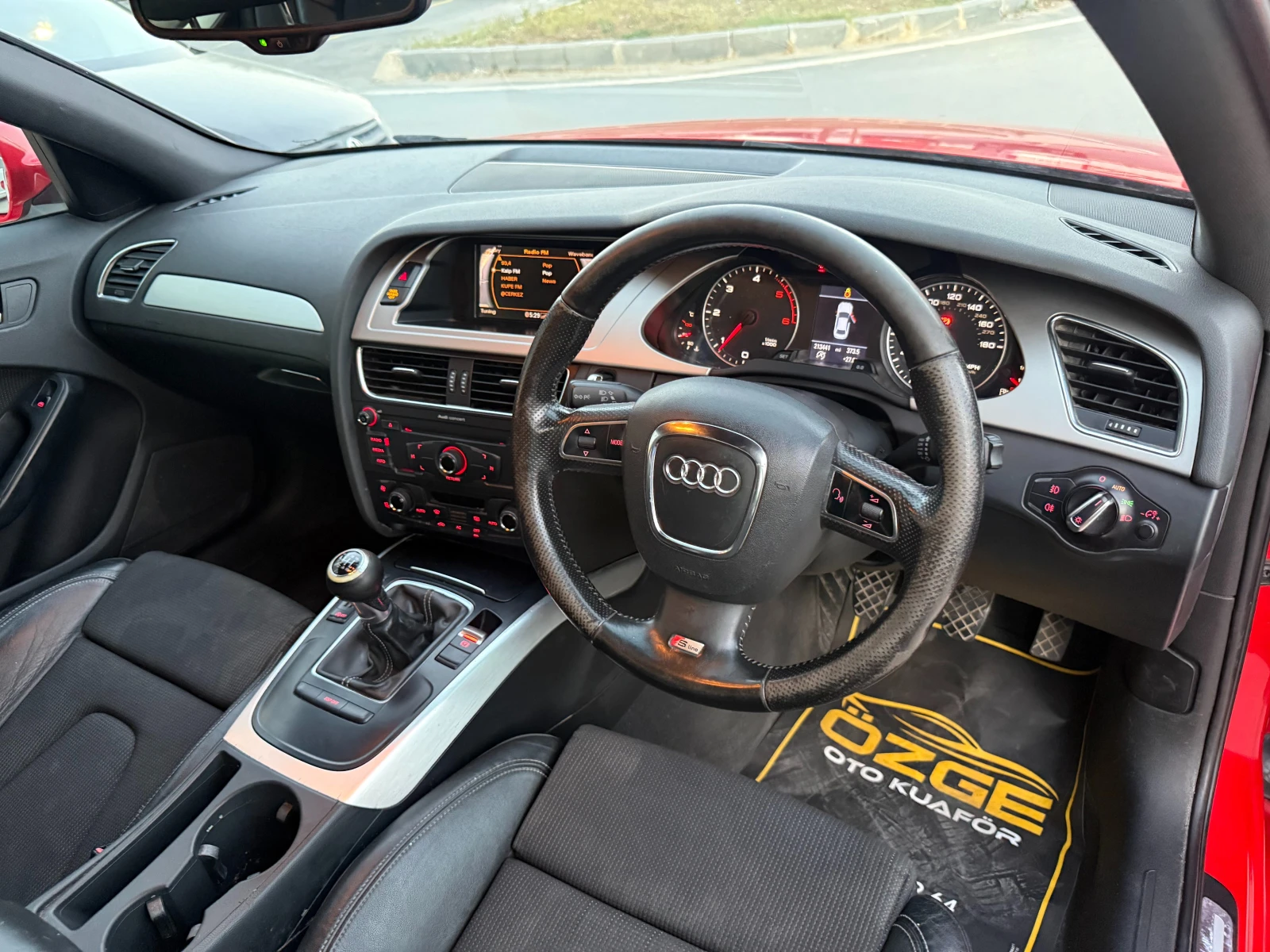 Audi A4 TDİ, снимка 7 - Автомобили и джипове - 56216336