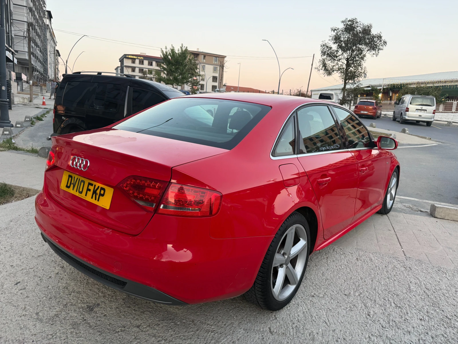 Audi A4 TDİ, снимка 3 - Автомобили и джипове - 56216336