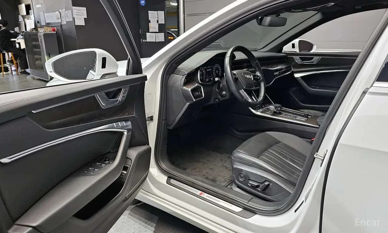 Audi A6 45 TFSI Quattro Premium/ФИНАНСИРАНЕ, снимка 11 - Автомобили и джипове - 56331924