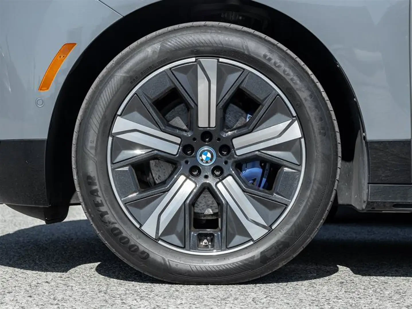 BMW iX Xdrive40 | 360 CAM* HARMON/KARDON* �������*  | Mobile.bg � ����������� 8